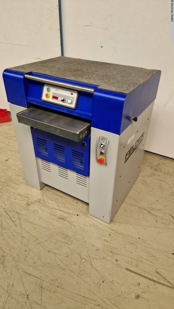 Dickenhobelmaschine